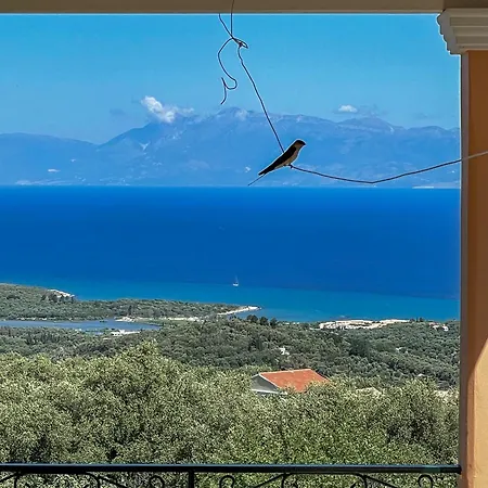 Villa Kitrini- Stunning Views, A Away From Home, Near Kassiopi